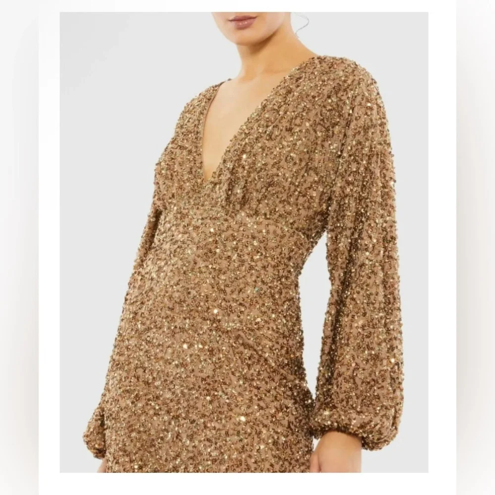 Mac Duggal style 10791 Bronze Long Sleeve Gown with V-Neck NWT - Picture 3 of 9